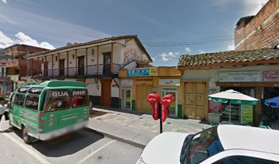 Farmacia Cruz Verde