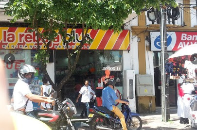 la rebaja Plus No. 1 DROGUERIA Y MINIMARKET Parque Principal Florencia Caqueta