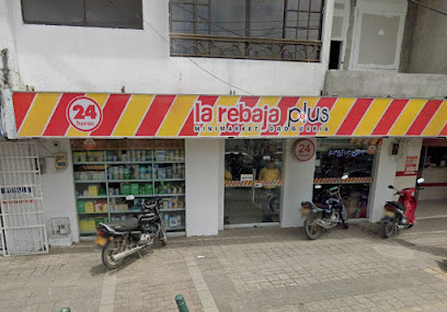 la rebaja Plus No. 3 DROGUERIA Y MINIMARKET Frente al Sena Monteria