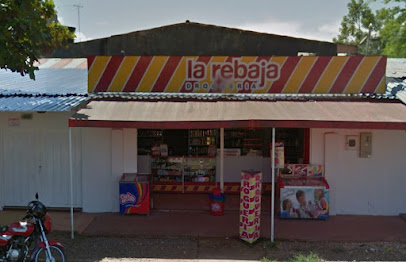 la rebaja Plus No. 1 DROGUERIA Y MINIMARKET Parque Central Puerto Gaitan