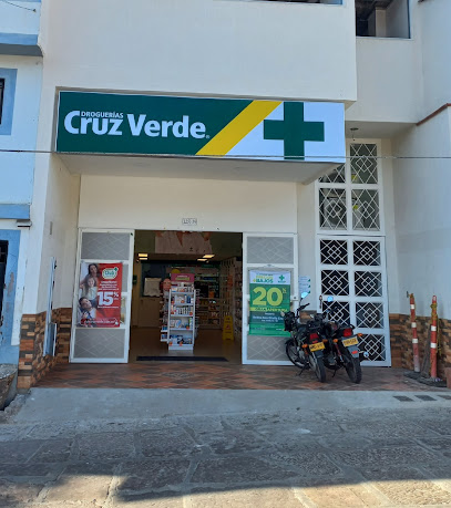 Droguería Cruz Verde San Gil Cra 13